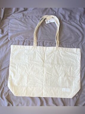 NWT Uniqlo Large Eco-Friendly Cotton Canvas Reusable Tote Bag Cream